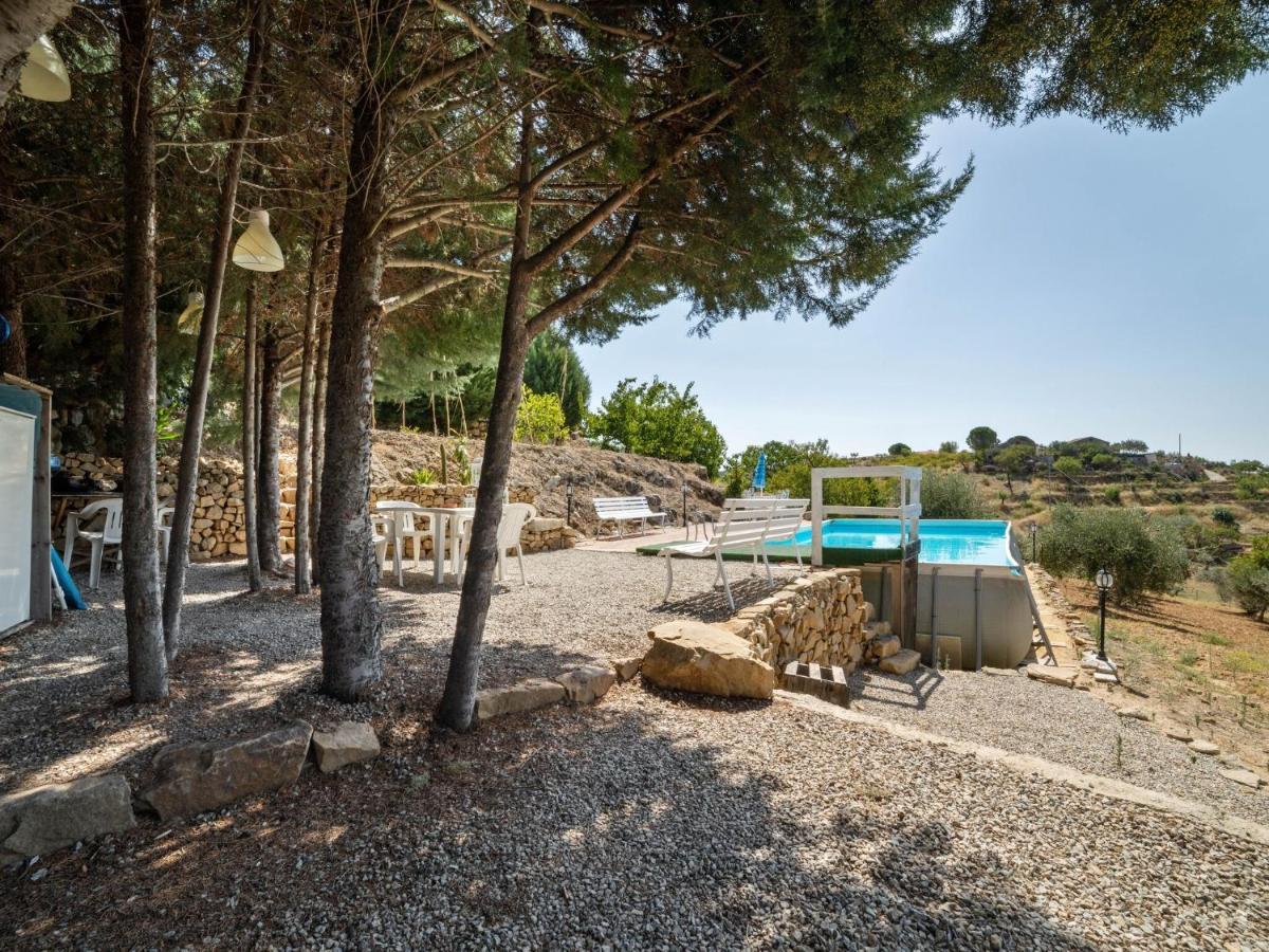 Belvilla By Oyo Modern Villa In Nissoria With Pool Εξωτερικό φωτογραφία