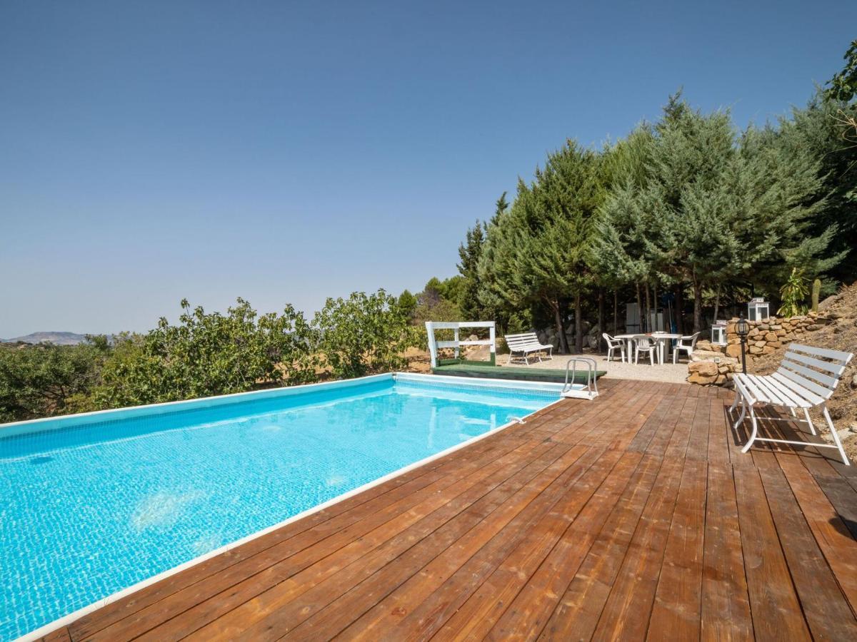 Belvilla By Oyo Modern Villa In Nissoria With Pool Εξωτερικό φωτογραφία